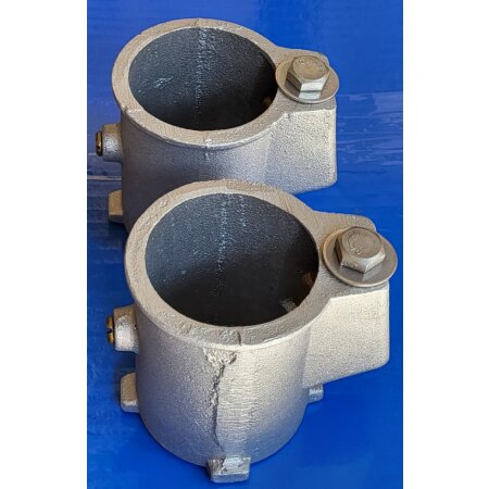 2 Einbauhülsen aus rostfreiem Guss für Edelstahlleitern mit Holm 43 mm